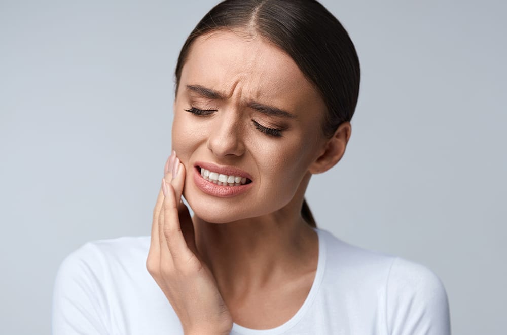 What to Do in a Dental Emergency: A Quick Guide for Immediate Action